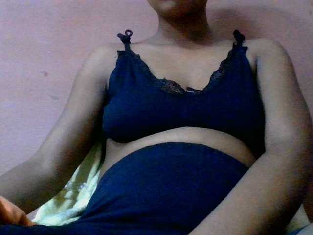 lydia11 live cam on BongaCams