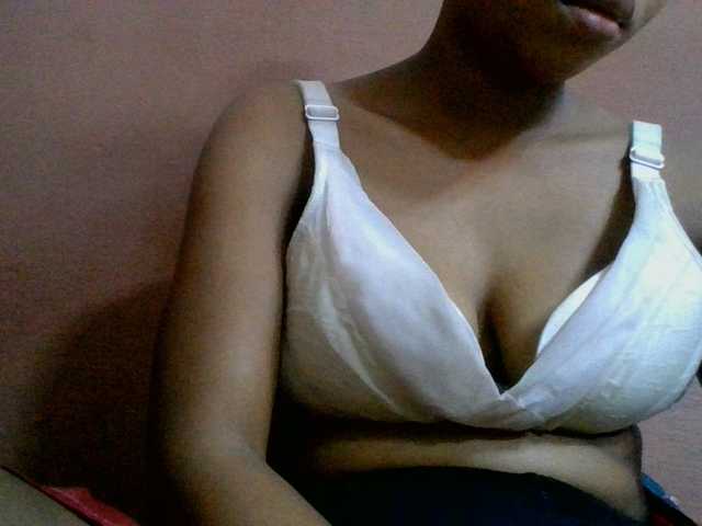 lydia11 live cam on BongaCams