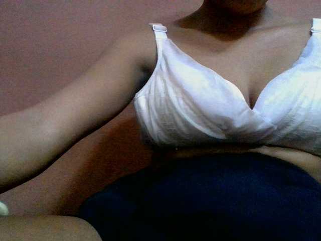 lydia11 live cam on BongaCams