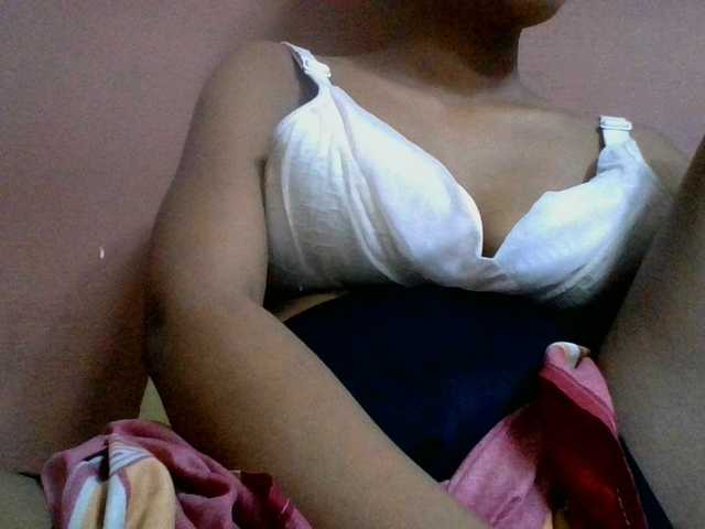 lydia11 live cam on BongaCams