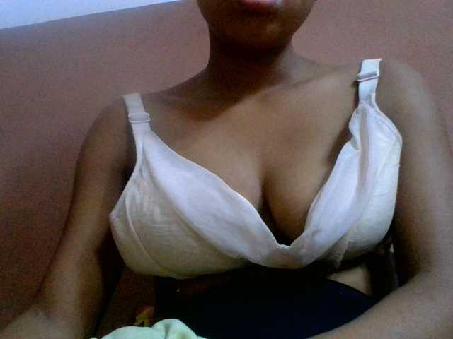 lydia11 live cam on BongaCams