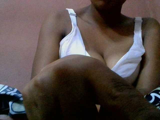 lydia11 live cam on BongaCams