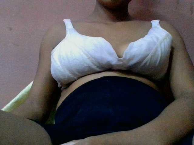 lydia11 live cam on BongaCams