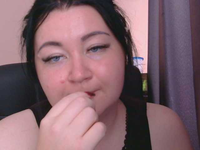Medjik-lool live cam on BongaCams