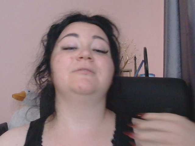 Medjik-lool live cam on BongaCams