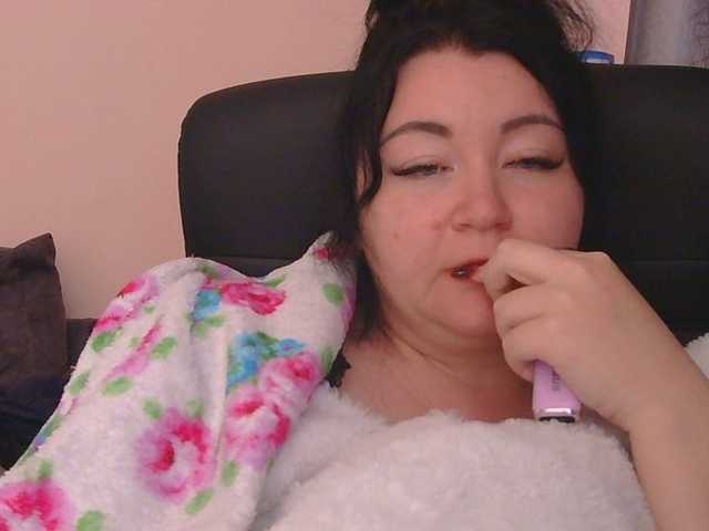 Medjik-lool live cam on BongaCams