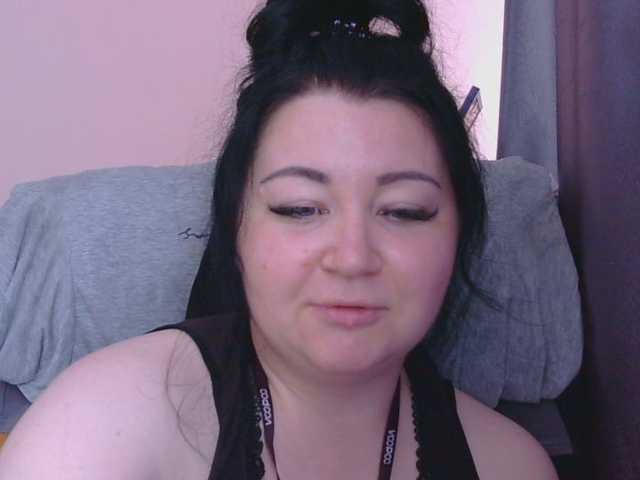 Medjik-lool live cam on BongaCams