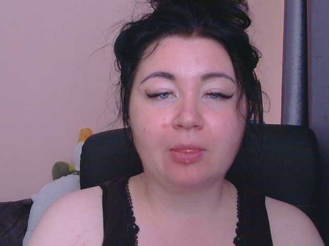 Medjik-lool live cam on BongaCams