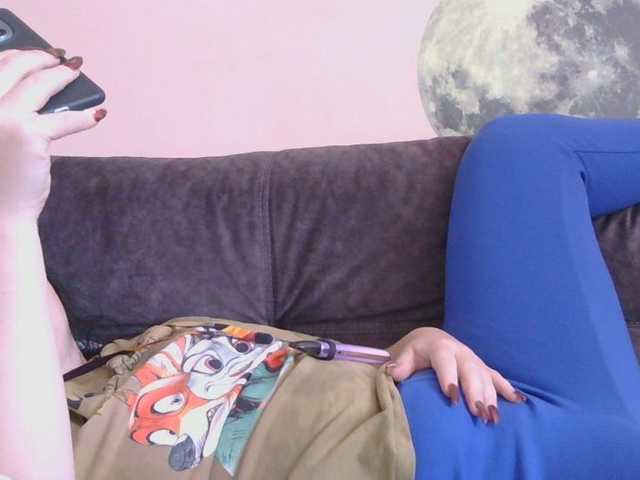 Medjik-lool live cam on BongaCams