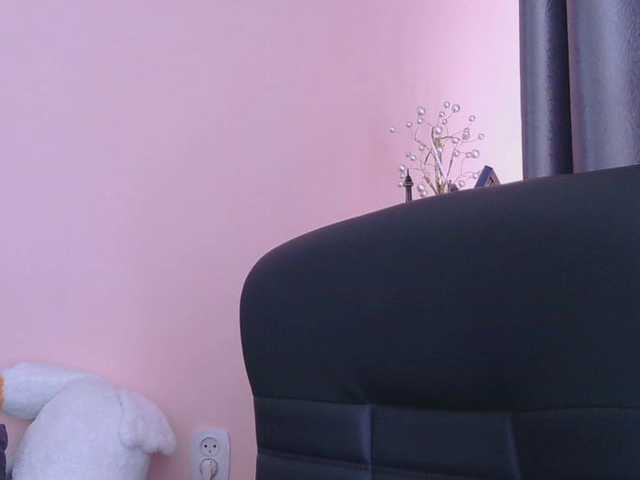 Medjik-lool live cam on BongaCams