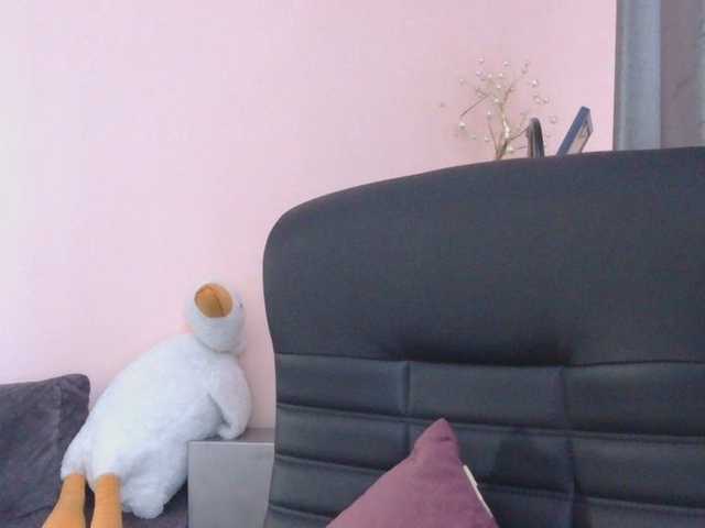 Medjik-lool live cam on BongaCams