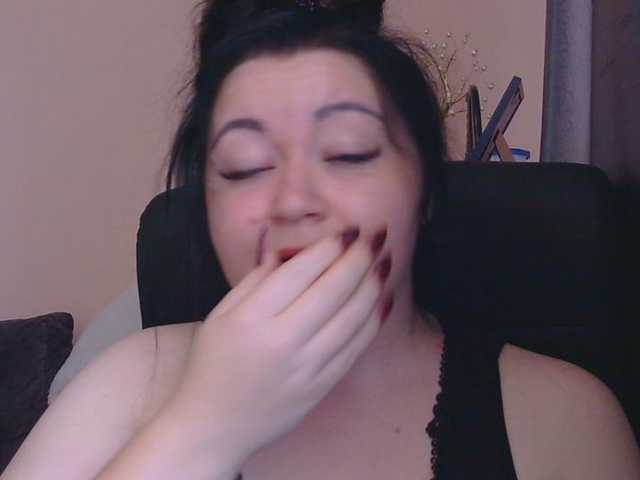 Medjik-lool live cam on BongaCams