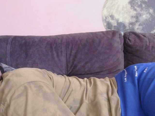 Medjik-lool live cam on BongaCams