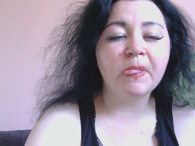 Medjik-lool live cam on BongaCams