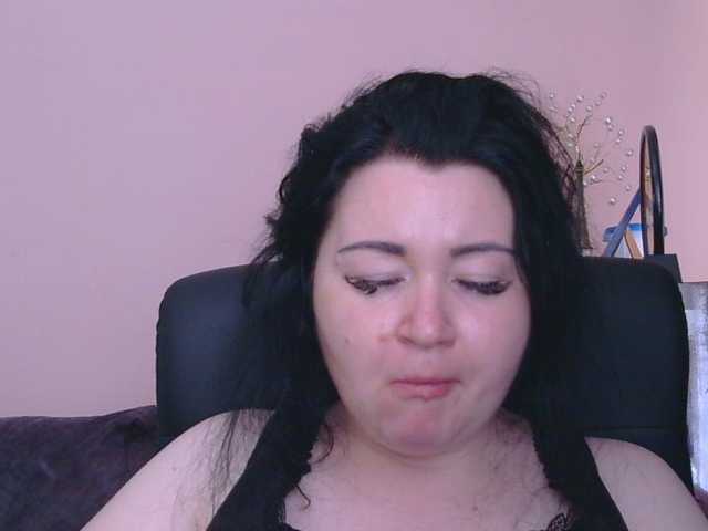 Medjik-lool live cam on BongaCams