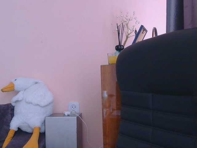 Medjik-lool live cam on BongaCams