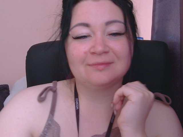 Medjik-lool live cam on BongaCams