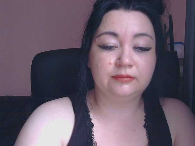 Medjik-lool live cam on BongaCams