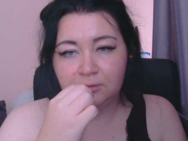 Medjik-lool live cam on BongaCams