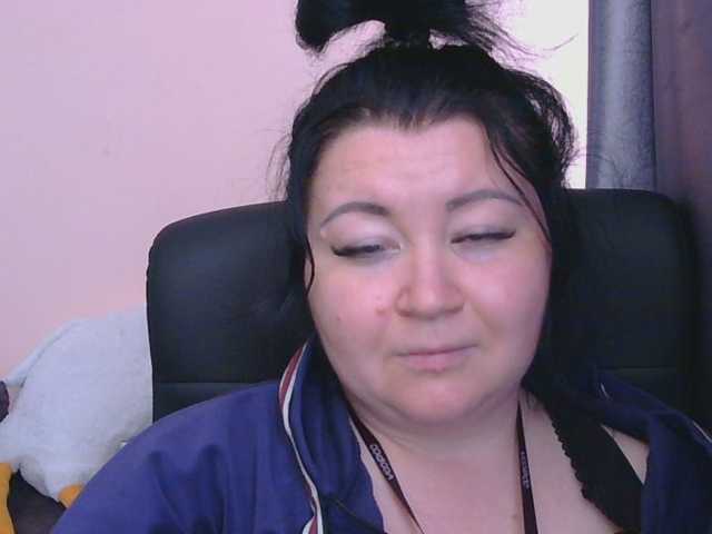 Medjik-lool live cam on BongaCams