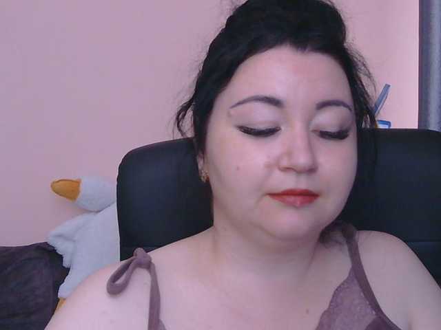 Medjik-lool live cam on BongaCams
