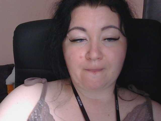 Medjik-lool live cam on BongaCams