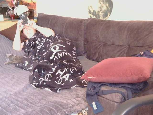 Medjik-lool live cam on BongaCams