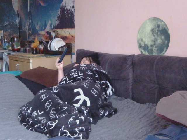 Medjik-lool live cam on BongaCams