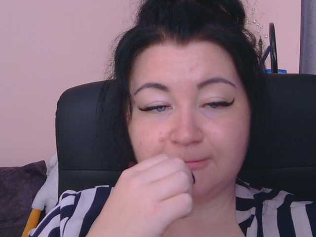 Medjik-lool live cam on BongaCams