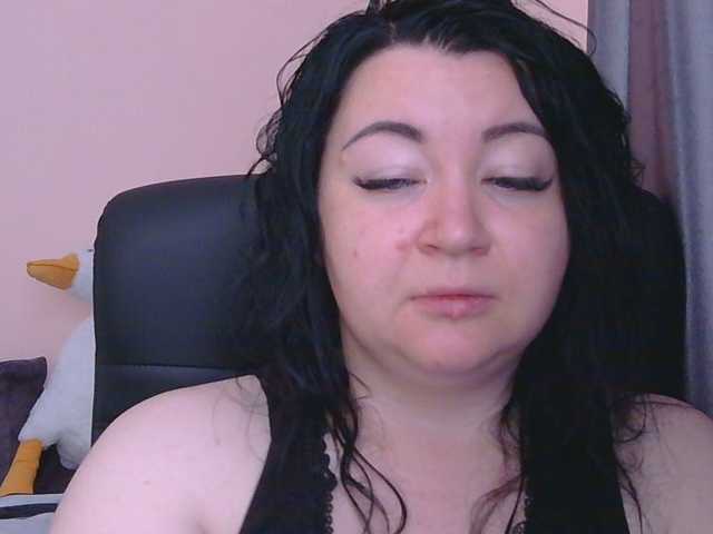 Medjik-lool live cam on BongaCams