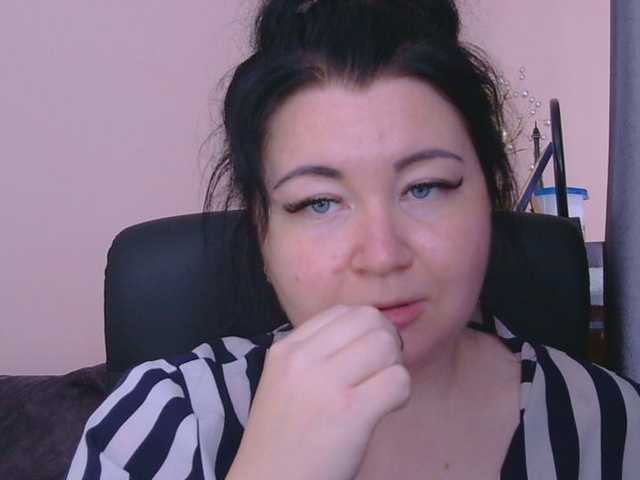 Medjik-lool live cam on BongaCams