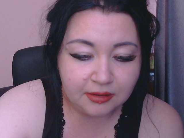 Medjik-lool live cam on BongaCams