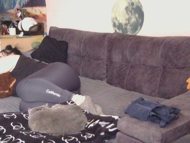 Medjik-lool live cam on BongaCams