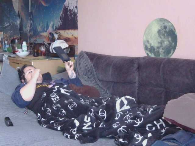 Medjik-lool live cam on BongaCams