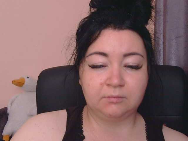 Medjik-lool live cam on BongaCams
