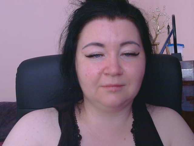 Medjik-lool live cam on BongaCams