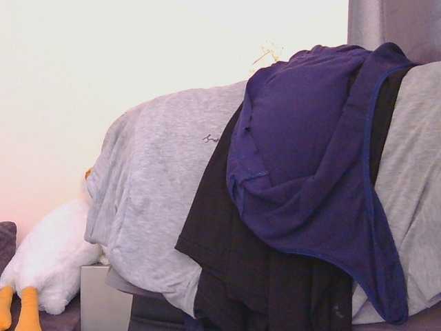 Medjik-lool live cam on BongaCams