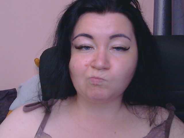 Medjik-lool live cam on BongaCams