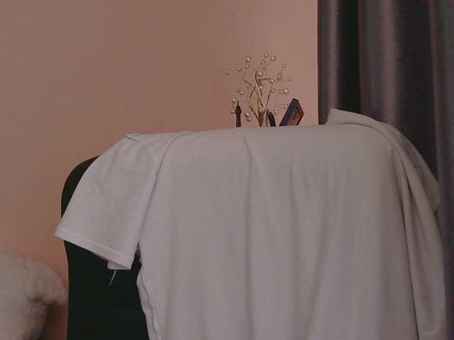 Medjik-lool live cam on BongaCams