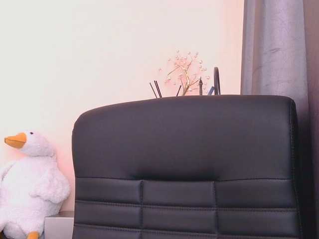 Medjik-lool live cam on BongaCams