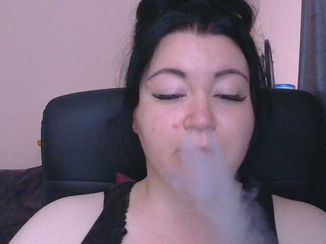 Medjik-lool live cam on BongaCams