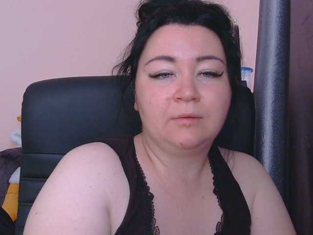 Medjik-lool live cam on BongaCams