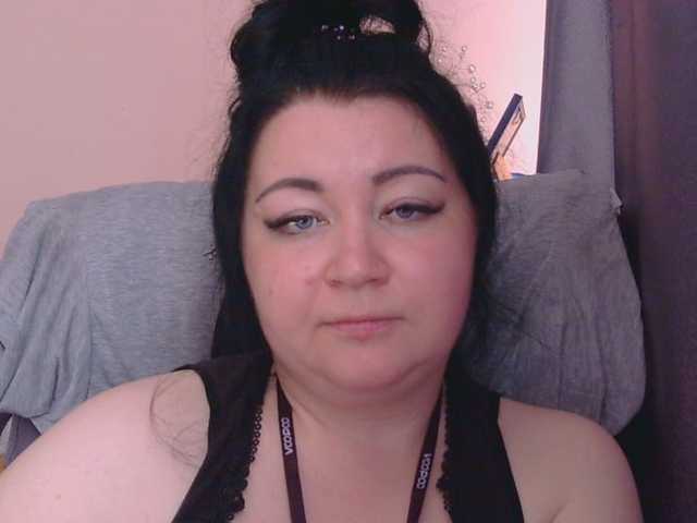 Medjik-lool live cam on BongaCams