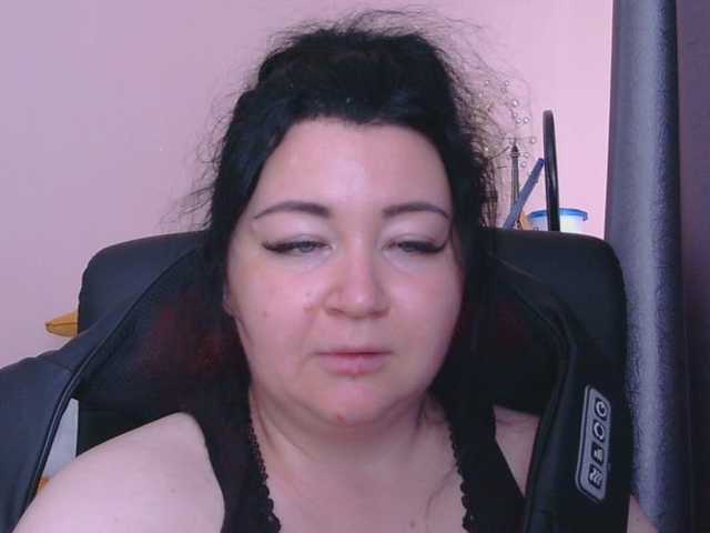 Medjik-lool live cam on BongaCams