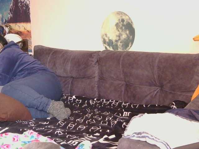 Medjik-lool live cam on BongaCams