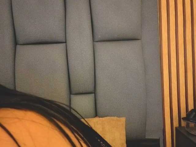 candela-collins live cam on BongaCams