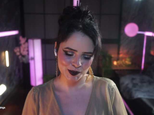 Alessa-Goreng live cam on BongaCams