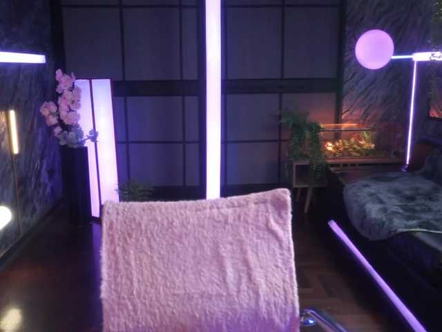Alessa-Goreng live cam on BongaCams
