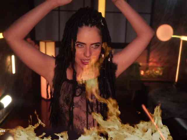 Alessa-Goreng webcam