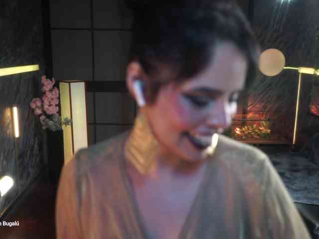 Modelo: Alessa-Goreng